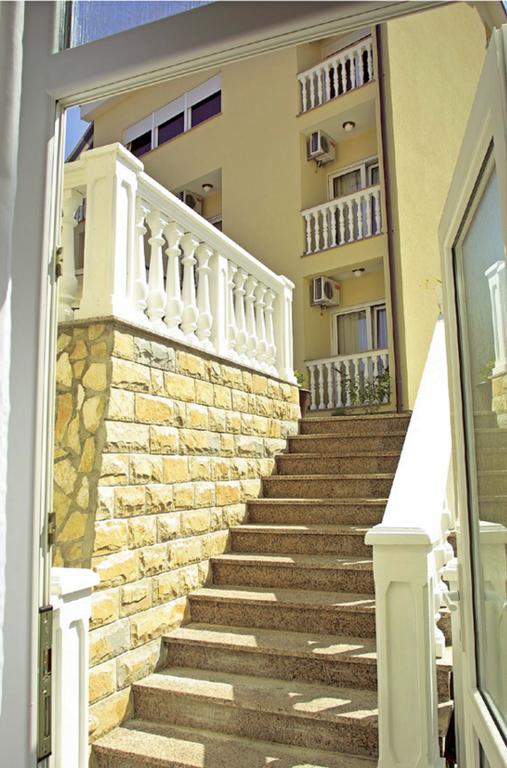 Guesthouse Villa Adria مالينسكا المظهر الخارجي الصورة