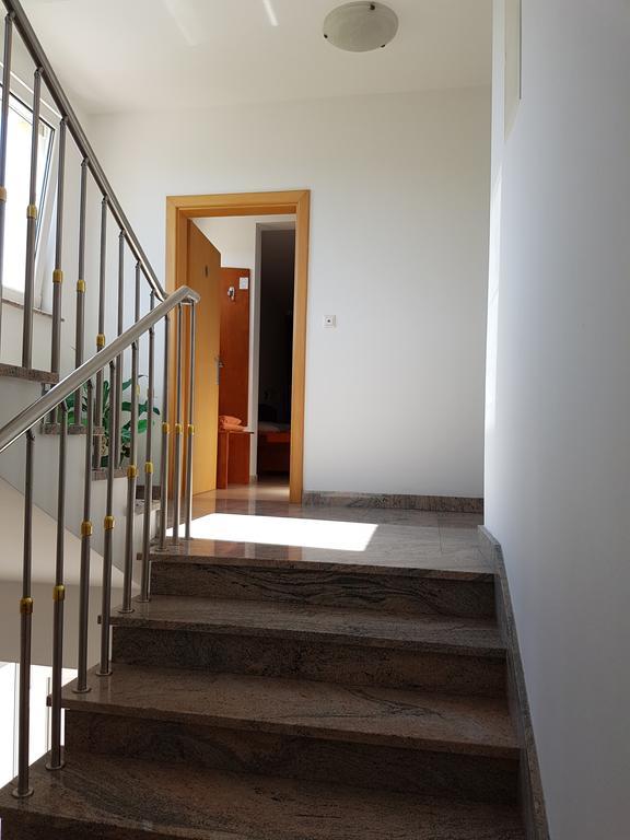 Guesthouse Villa Adria مالينسكا المظهر الخارجي الصورة