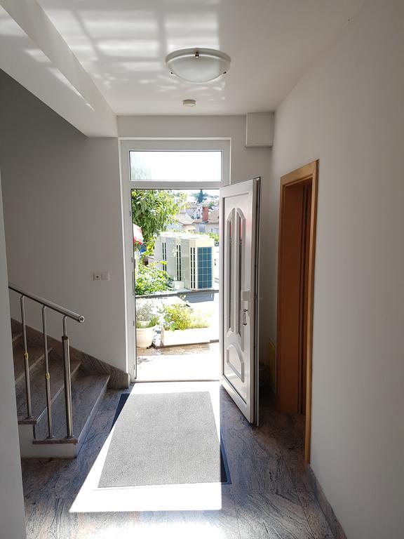 Guesthouse Villa Adria مالينسكا المظهر الخارجي الصورة