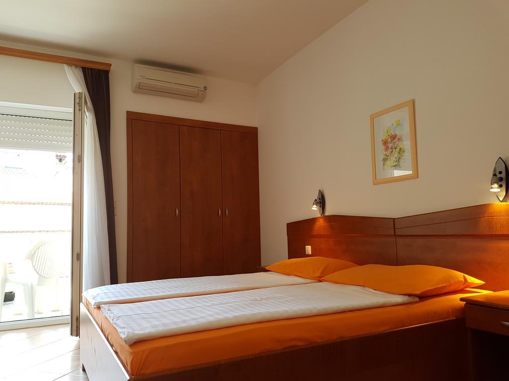 Guesthouse Villa Adria مالينسكا المظهر الخارجي الصورة