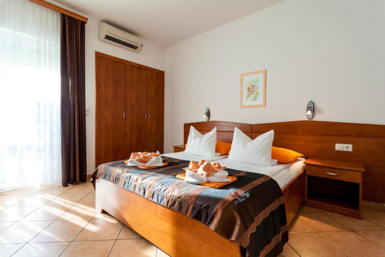 Guesthouse Villa Adria مالينسكا المظهر الخارجي الصورة