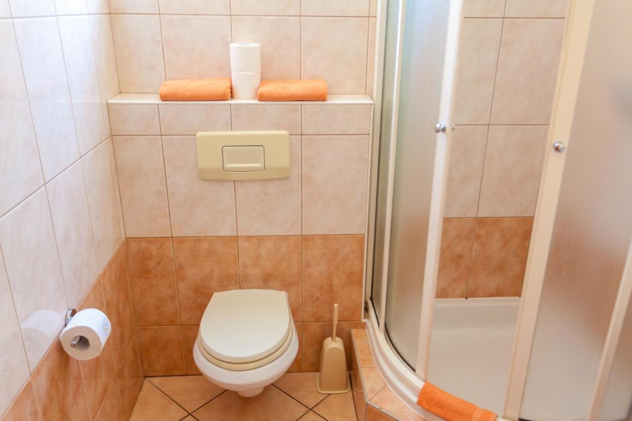 Guesthouse Villa Adria مالينسكا المظهر الخارجي الصورة